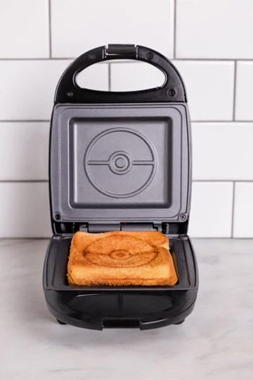 Pokémon Sandwichmaker Pokéball